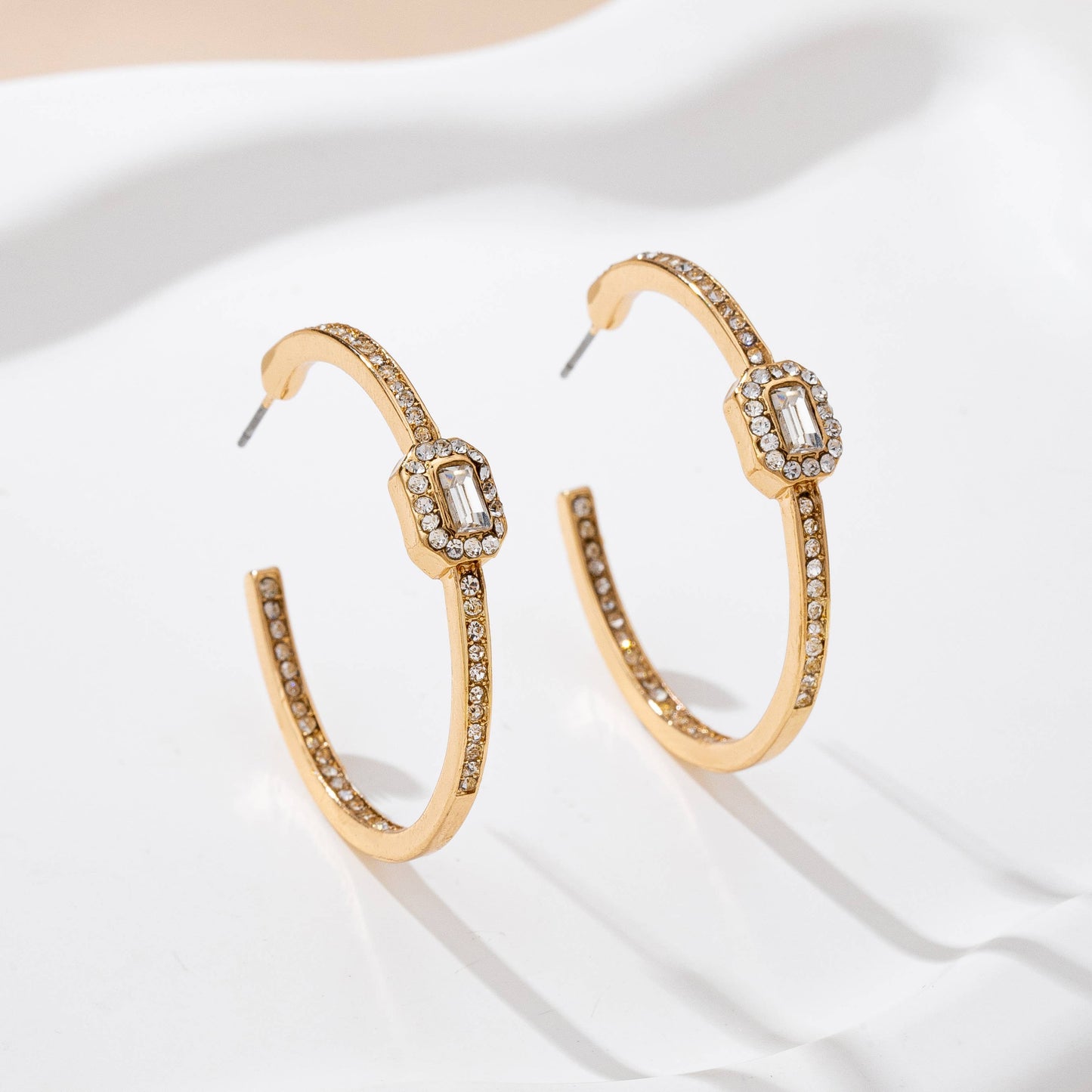 Solitaire Square Crystal Gold Hoop Earrings | 80E61752