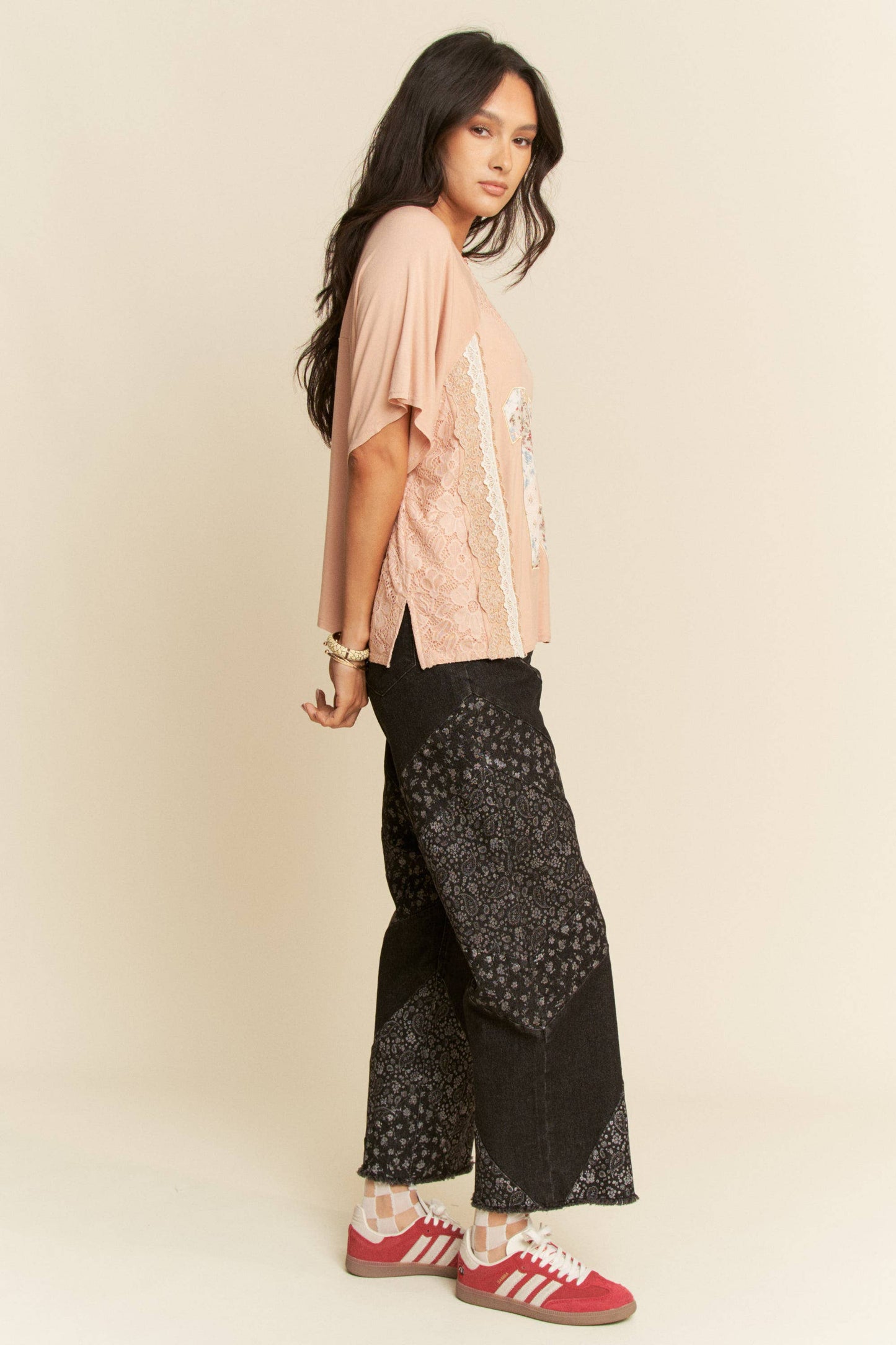 PLUS WIDE OPENING DENIM FLORAL AND PAISLEY PRINT