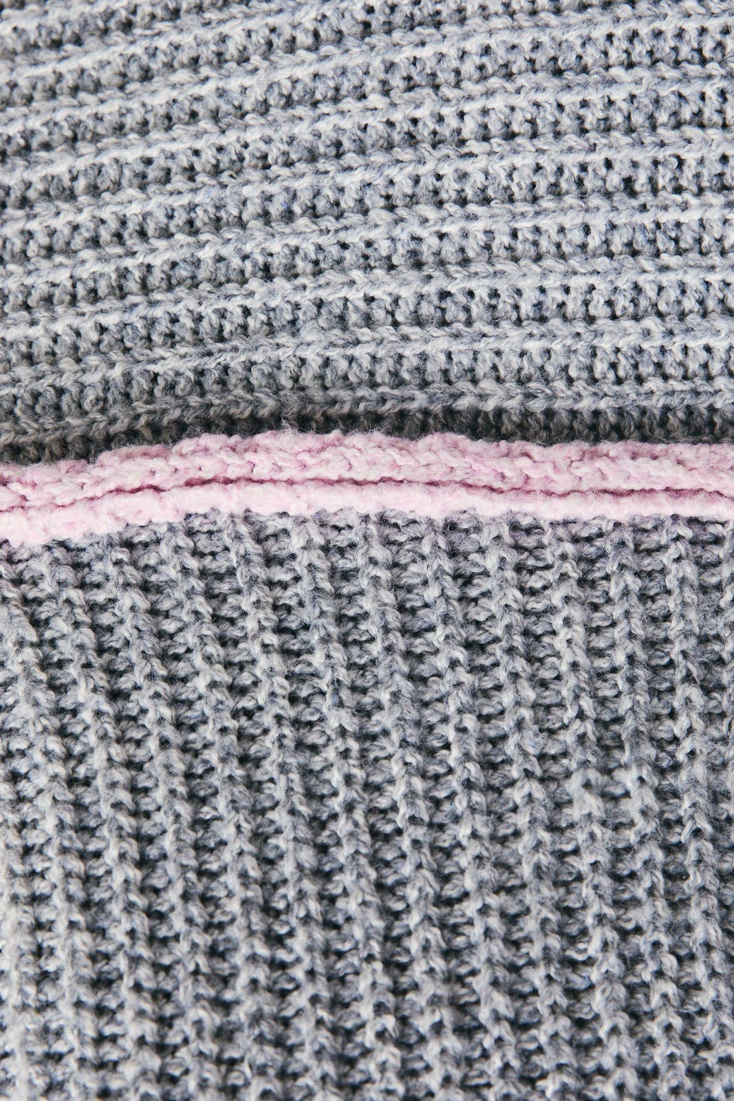 ROUND ROLL UP NECK LONG SLEEVE SLOUCHY FIT SWEATER